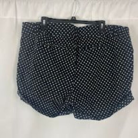 Torrid Navy Polk A Dot Cuff Chino Shorts Women's Size 22. - Picture 2 of 6